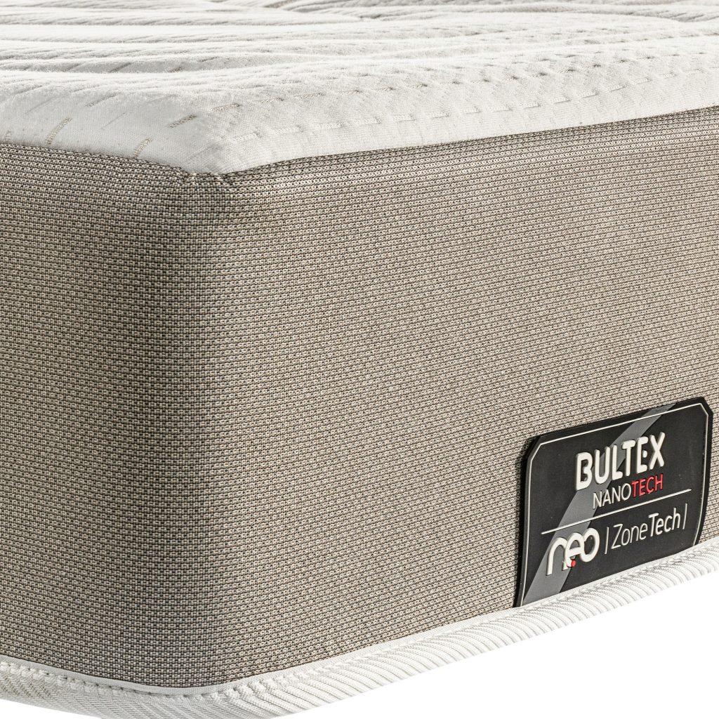 Colchão Bultex Zoom – etiqueta Bultex Nanotech na lateral